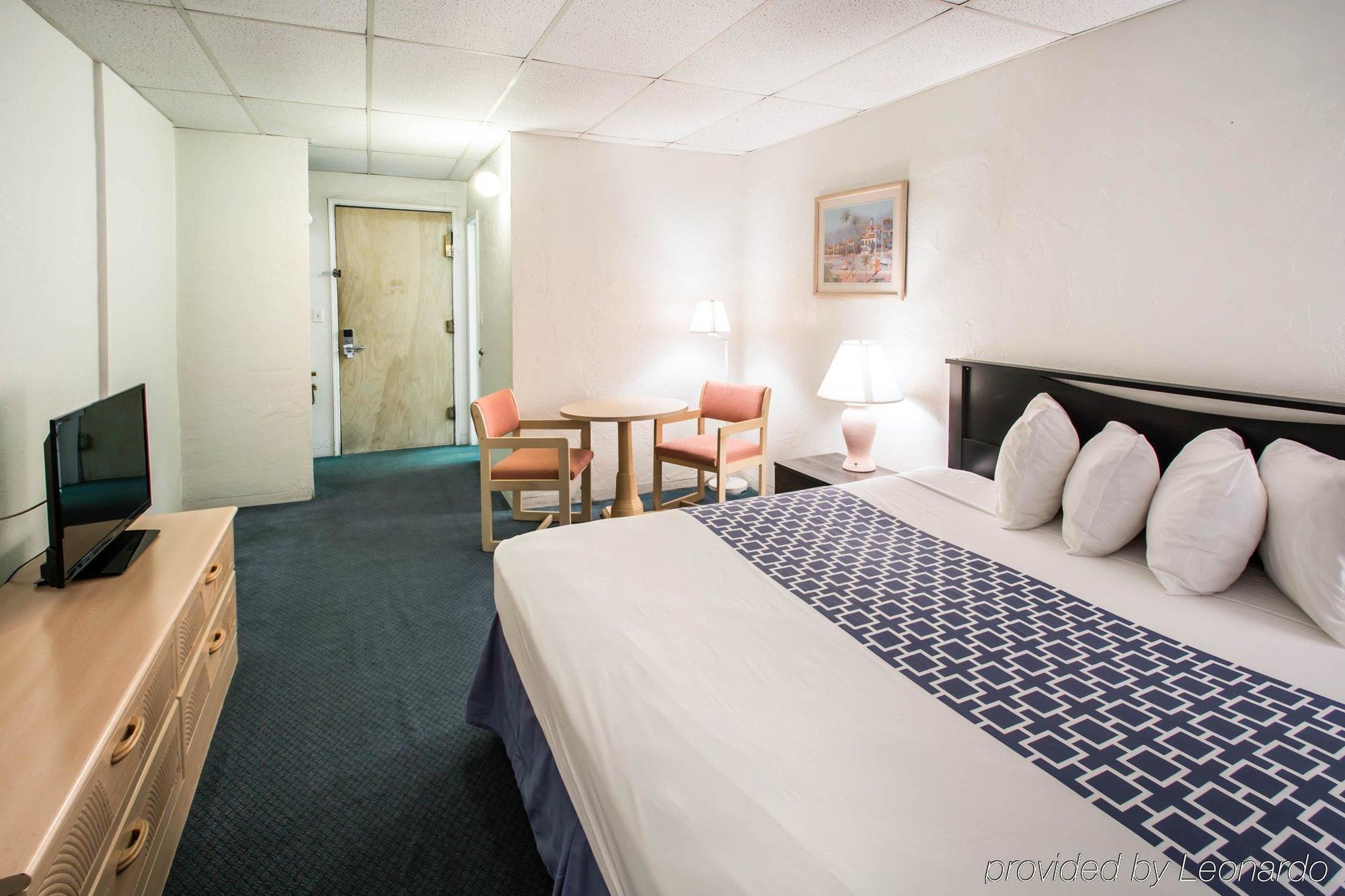 Key Largo Inn Екстер'єр фото