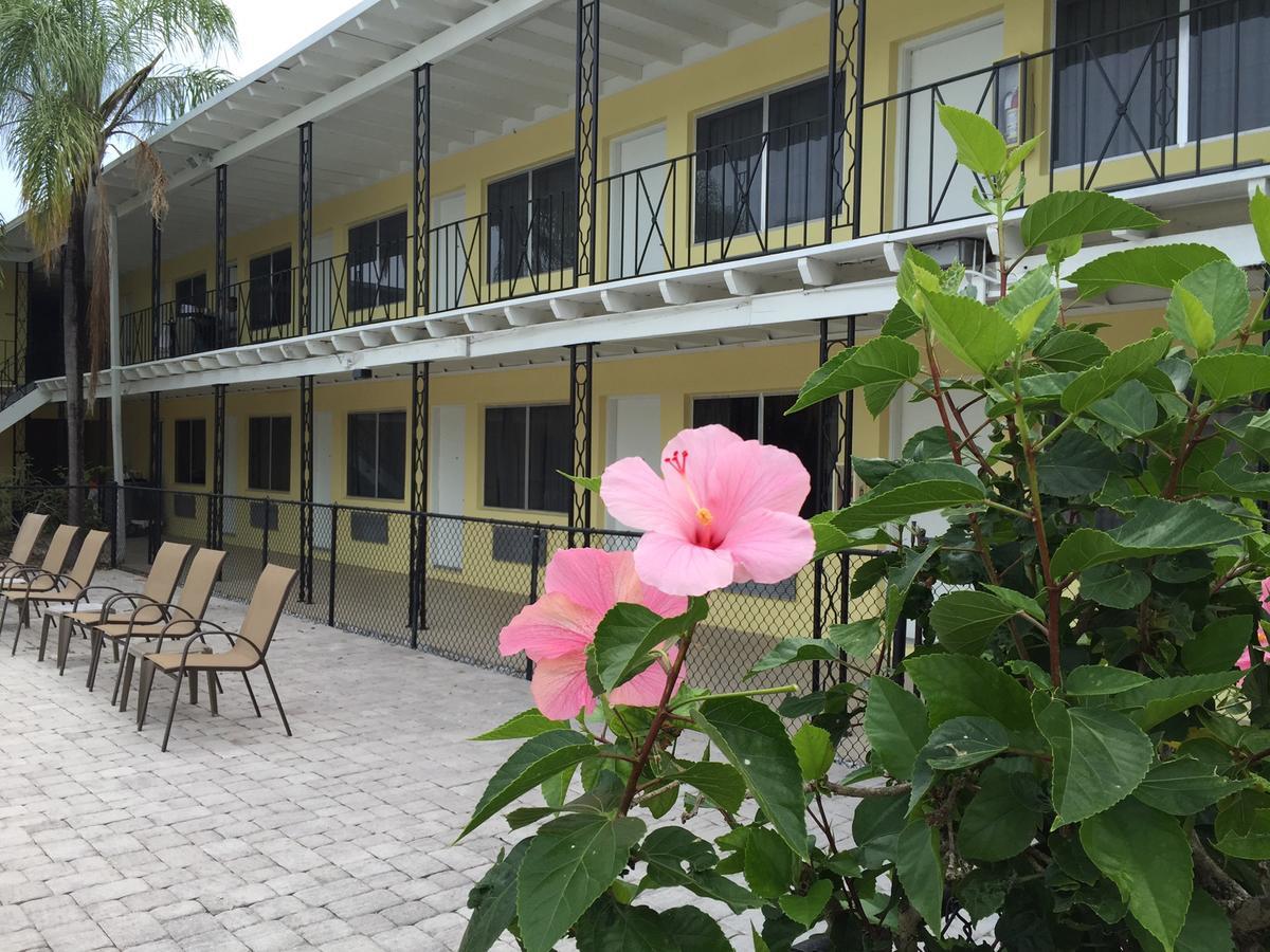 Key Largo Inn Екстер'єр фото