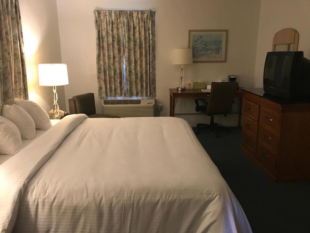 Key Largo Inn Екстер'єр фото