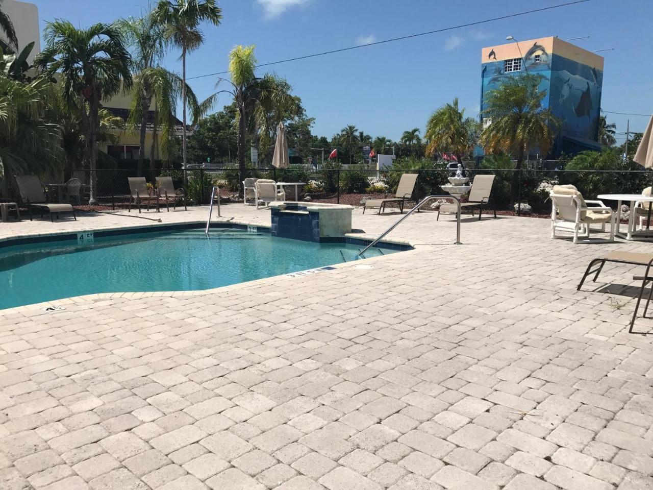 Key Largo Inn Екстер'єр фото